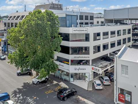 Newmarket Fully Leased Prime Office in Newmarket