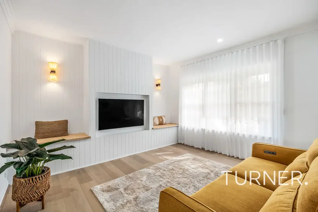 Walkerville 3 Bedroom A rare and luxurious haven in tightly held eastern enclave