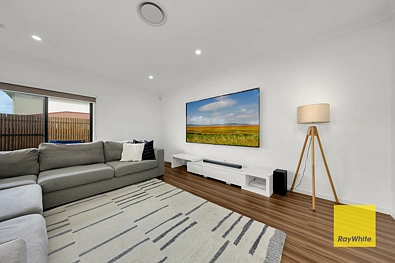 29 Upthorpe Way, Mickleham, VIC 3064, 4房, 2浴, House