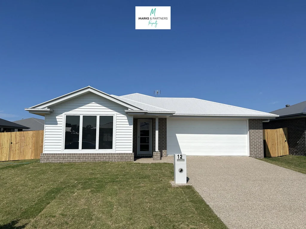 12 Cherry Venture Drive, Eli Waters, QLD 4655