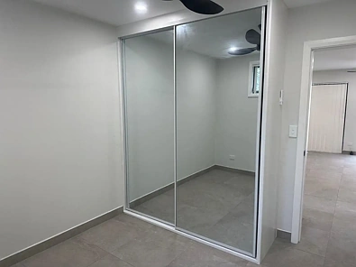 1/105 Rawson Road, Greenacre, NSW 2190, 2房, 1浴, Flat