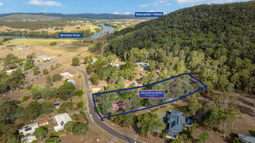 Glen Oak 4房  Potential Plus with Water Views!