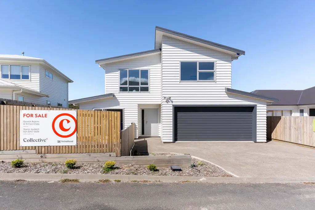 Churton Park 5ਬੈੱਡਰੂਮ MOVE IN NOW !