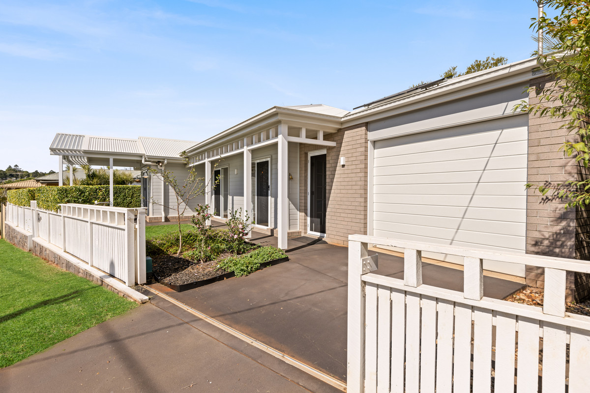 10 HERBERT ST, EAST TOOWOOMBA QLD 4350, 0 Bedrooms, 0 Bathrooms, House