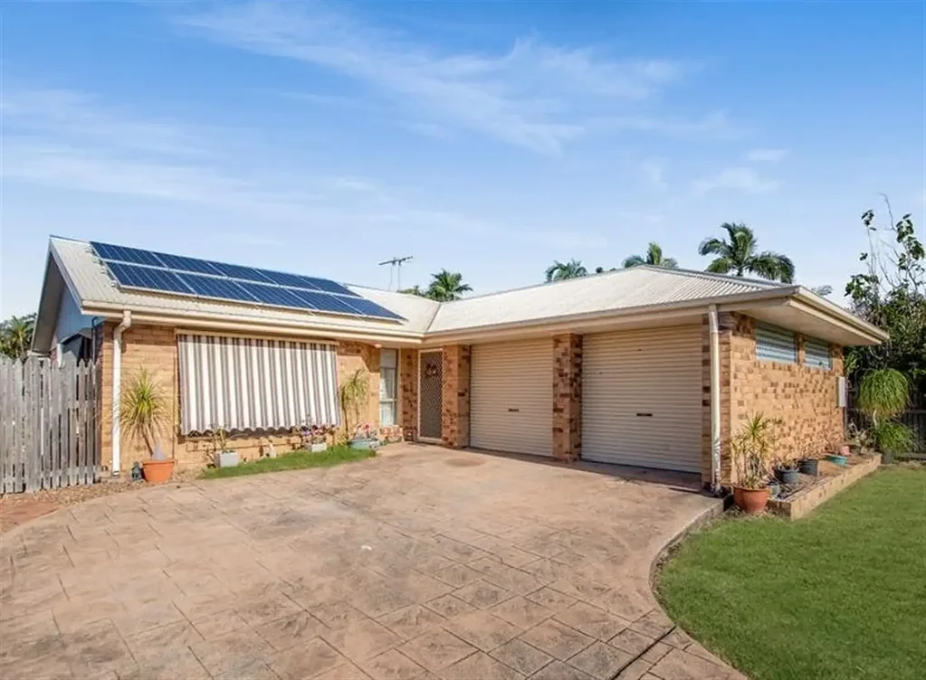 Spacious Family Home in Quiet Kirwan Cul-de-Sac!