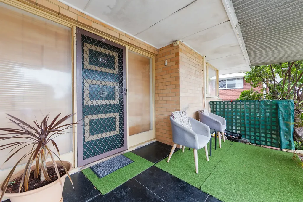 98 Hastings Street, Scarborough, WA 6019