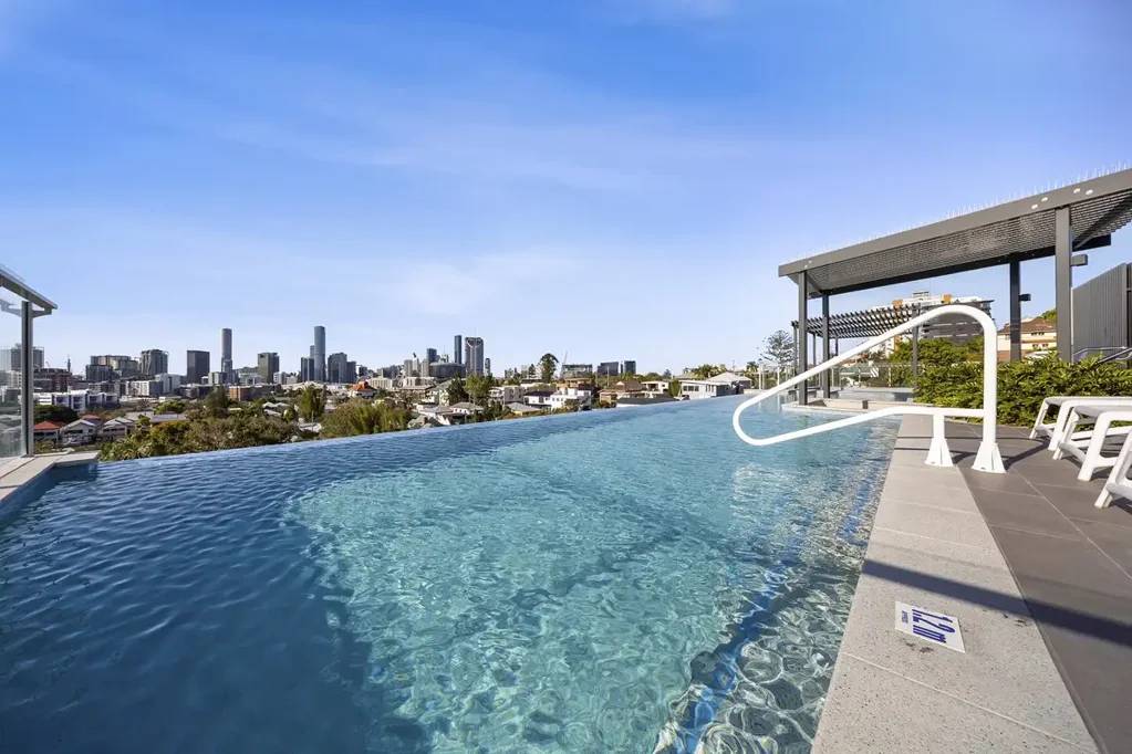Highgate Hill 2Kwarto Elevated Luxury Living in Boutique ‘Sierra Nuvo’