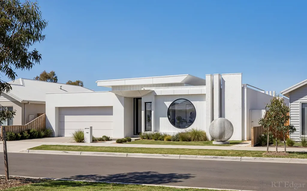 Ocean Grove 4 Slaapkamer Coastal Luxury, Modern Elegance