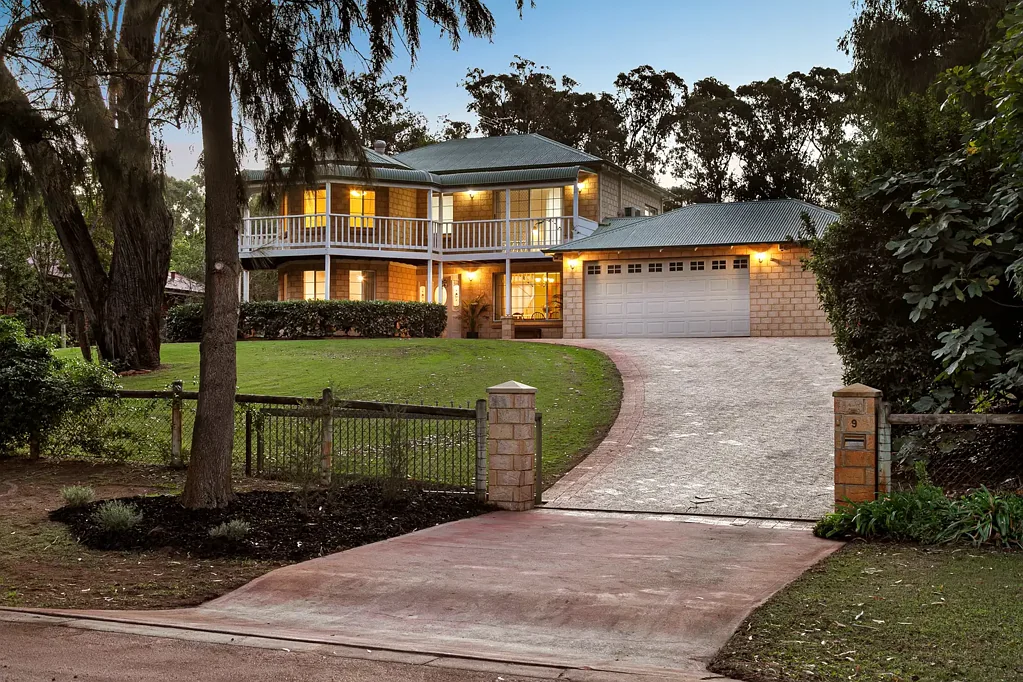 Baldivis 4침실 Location and style with a relaxed lifestyle in Woodleigh Grove Estate.
