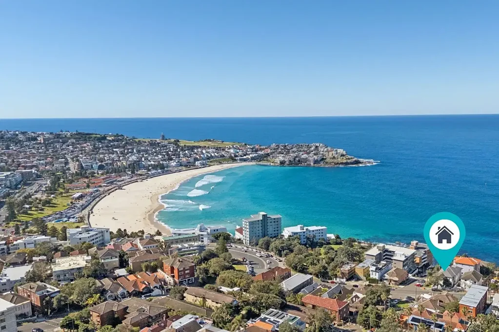 Bondi 3房 海滨底层公寓，坐拥水景，机遇难得 Ground-Floor Beachside Opportunity with Water Views
