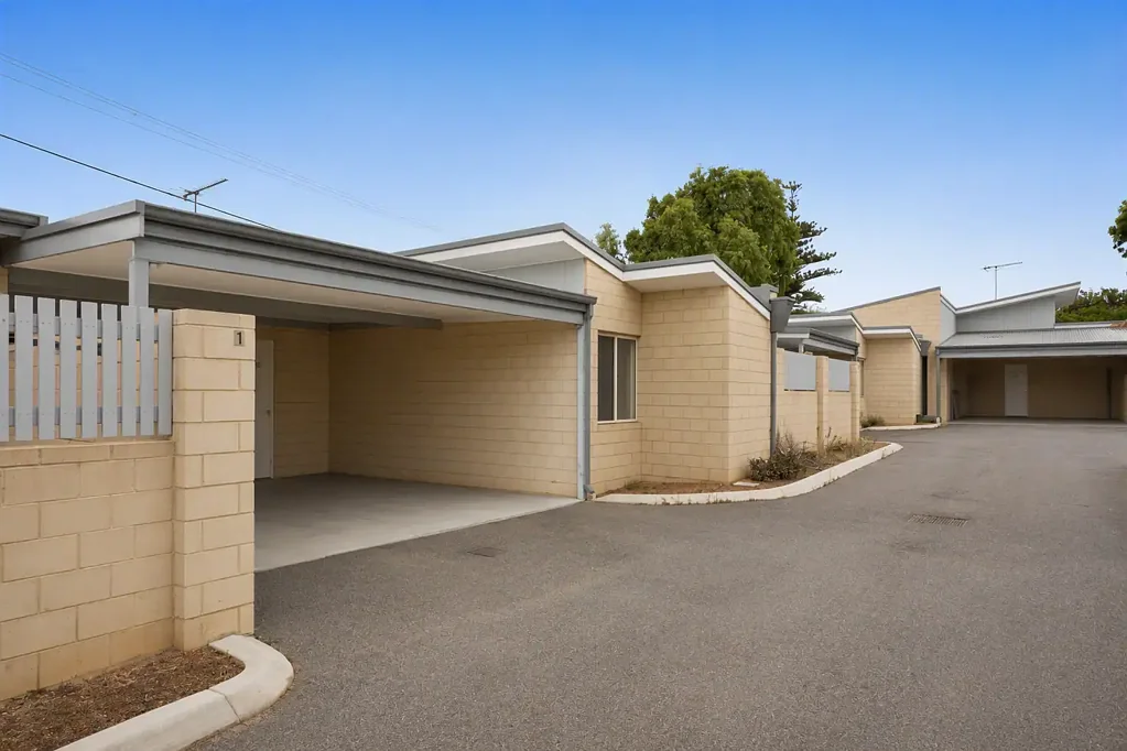 Secure Easy-Care Unit