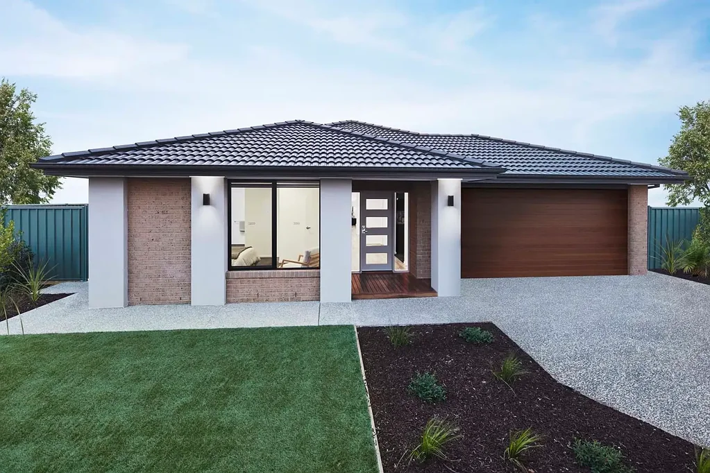 Ex-display home in Seven Creeks Estate