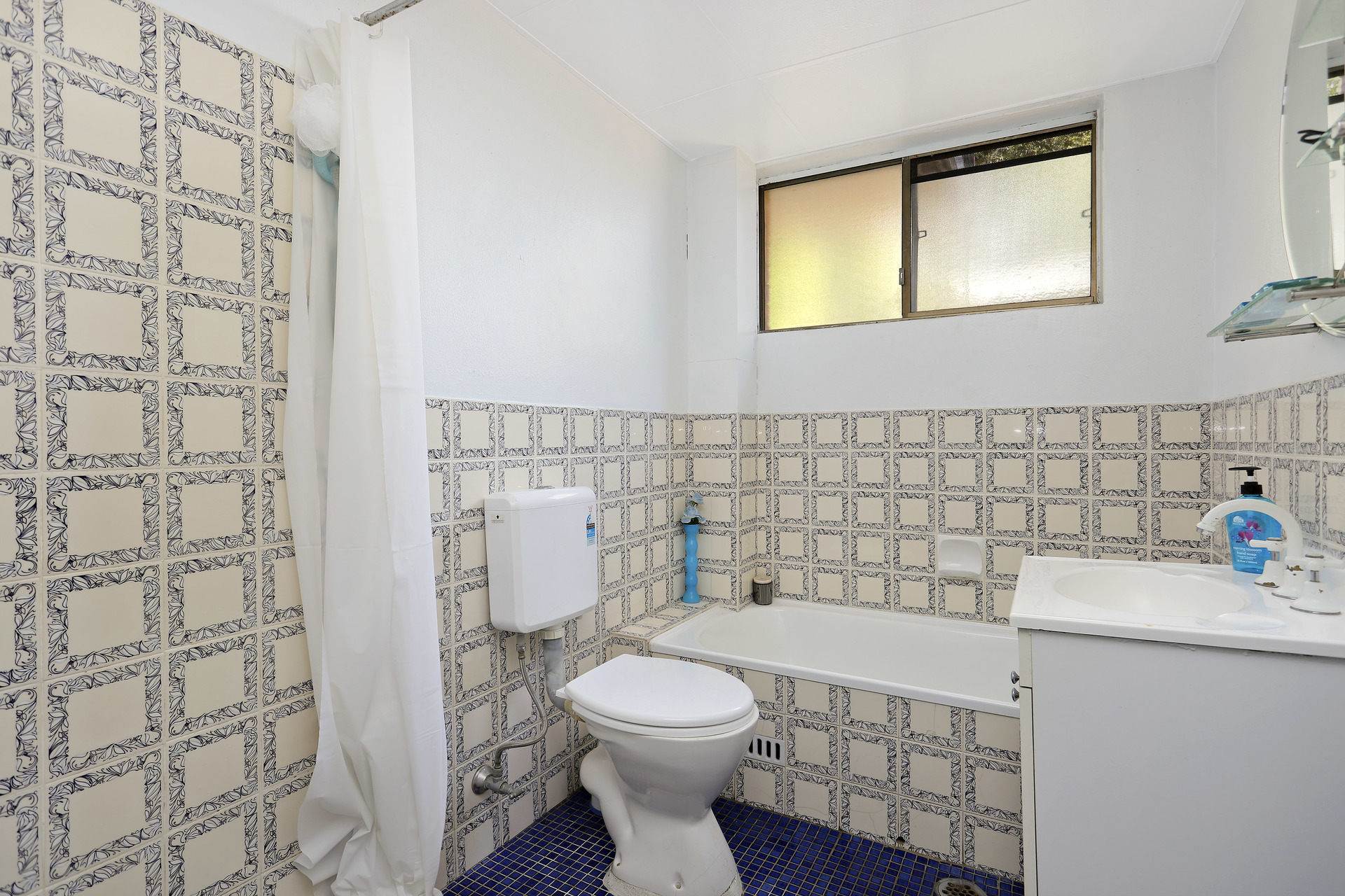 UNIT 13 52-56 PUTLAND ST, ST MARYS NSW 2760, 0 Schlafzimmer, 0 Badezimmer, Unit