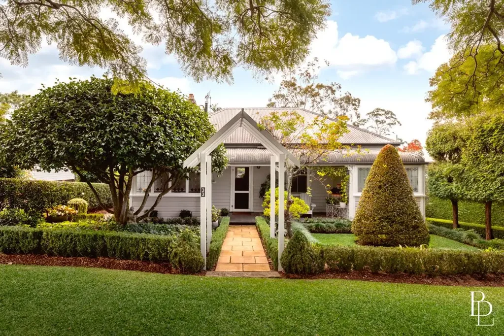 Berry 3 Bedroom Circa 1907 | A Restored Cottage of Rare Character and Charm