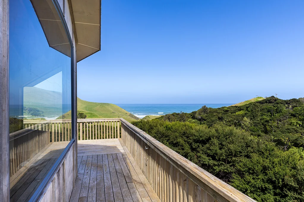 Raglan 2房  Where the bush meets the sea