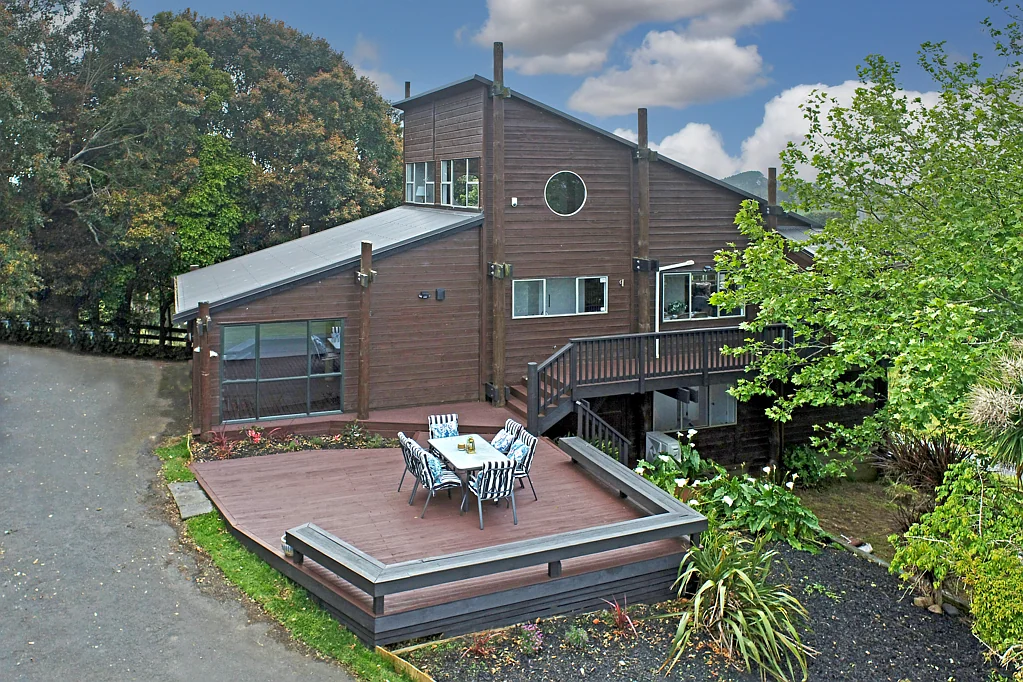 Pukekohe 3ਬੈੱਡਰੂਮ Country Living Meets Convenience!