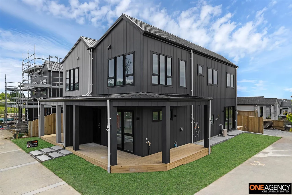 Drury 4房  Brand New 4 Bedrooms Corner Family Home