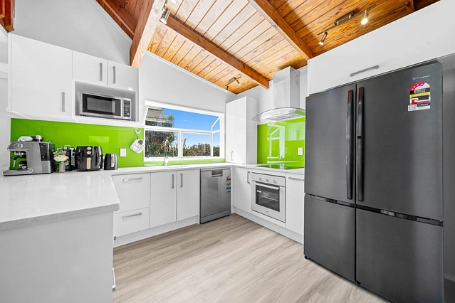 2A Castleton Street, Birkdale, North Shore City