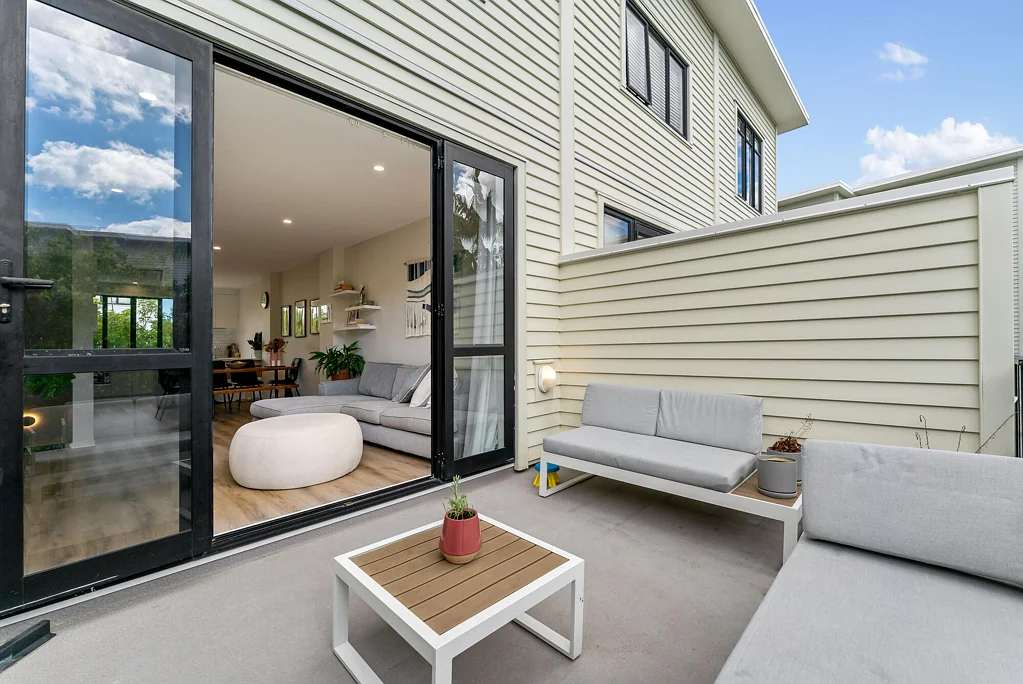 Mount Albert 3Zimmer Spacious & Immaculate!