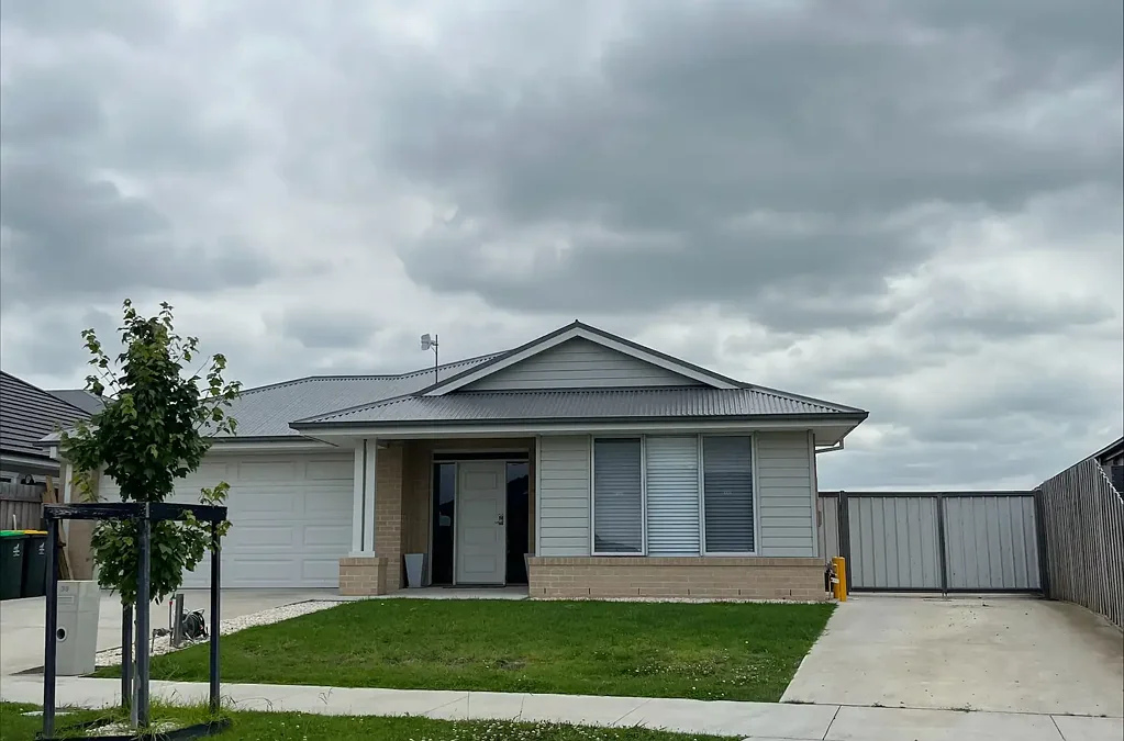 Beautiful Modern 4-Bedroom Home