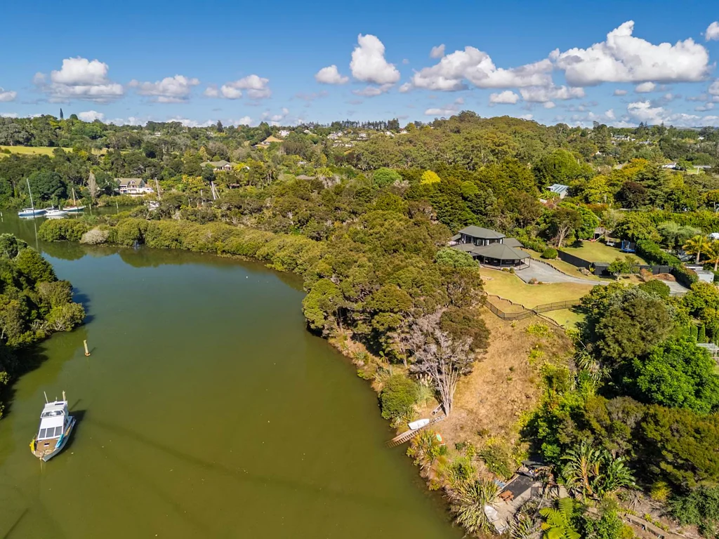 Kerikeri 4कमरा Attention Boaties - Pile Mooring + Winch