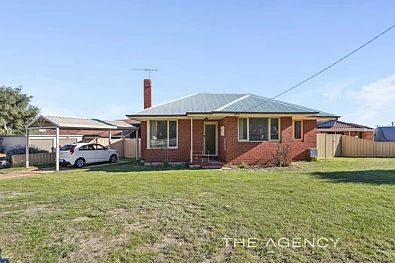 13 Stroughton Road, Westminster, WA 6061, 3房, 1浴, House
