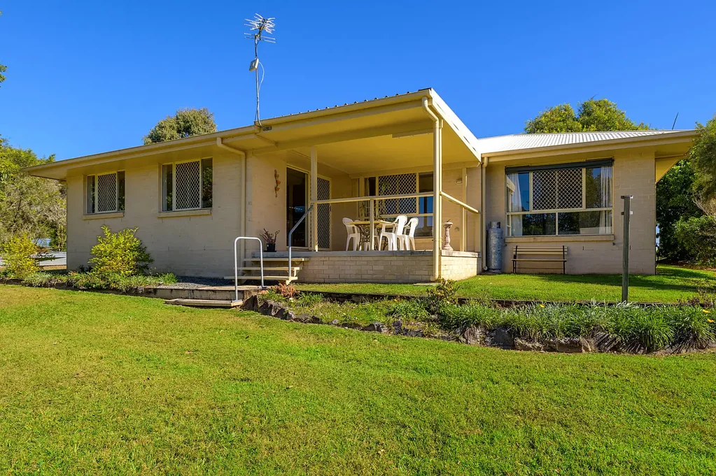 131 Sorensen Road, Southside, QLD 4570