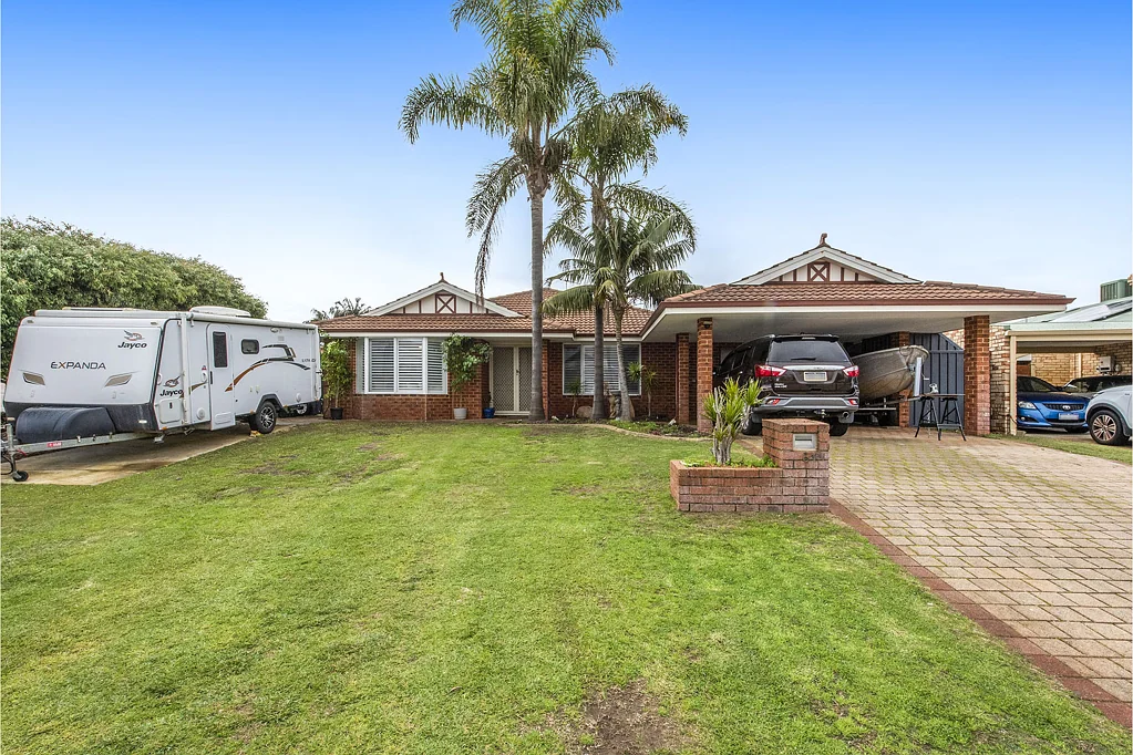 6 Cote D'Azur Gardens, Port Kennedy, WA 6172