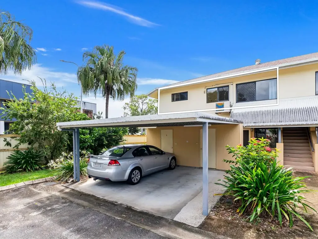 Woree 2房  Big Balcony, Bigger Lifestyle – Spacious Woree Unit