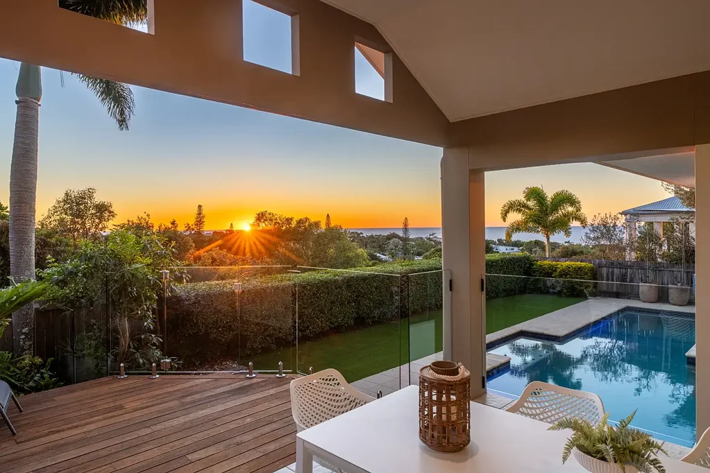 Sunrise Beach 4 Bedroom Commanding North East Position, Ocean & National Park Views