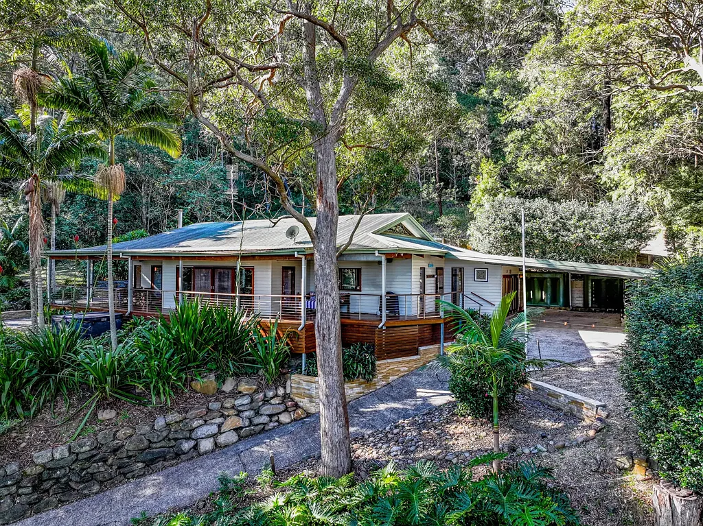 27 Hardys Bay Pde, Killcare, NSW 2257