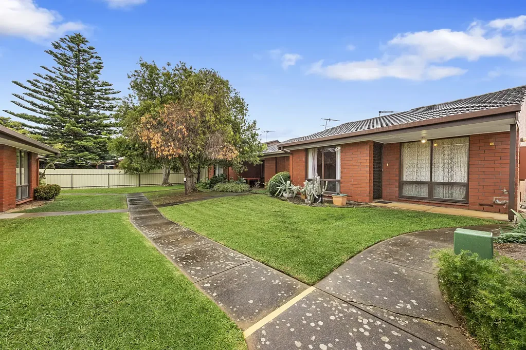 Morphett Vale 2房  Perfectly Positioned, Neatly Presented