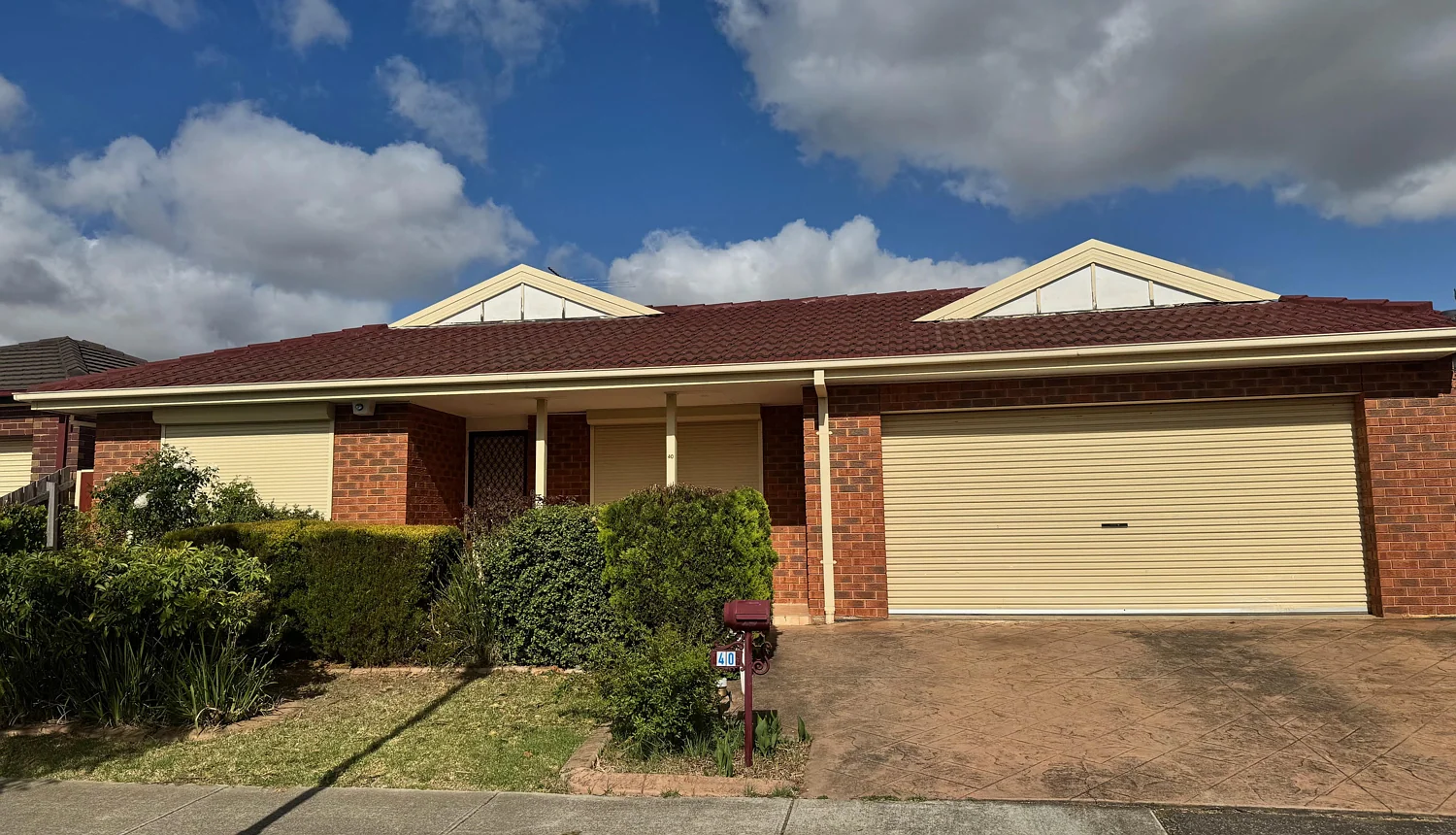 40 Heritage Gardens, Sydenham, North West Melbourne, 4 habitaciones, 2 baños, House
