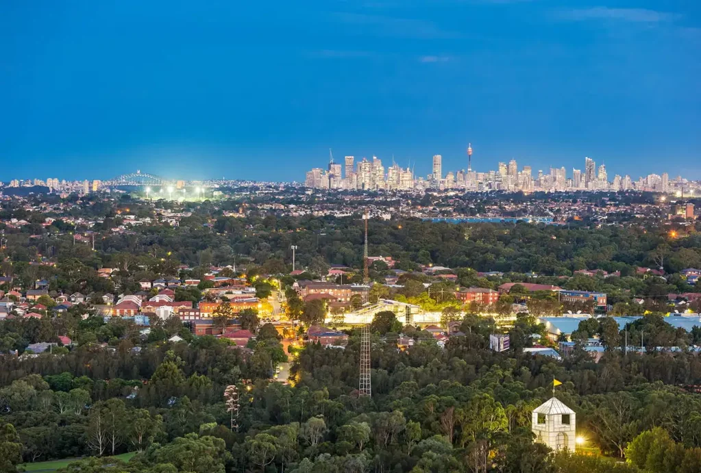 Sydney Olympic Park 3Kwarto Sky-High Luxury with Breathtaking Views in Australia Tower