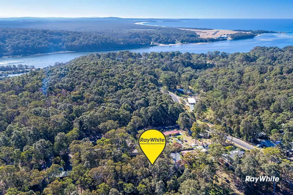 Moruya Heads  2318m2 of serenity!