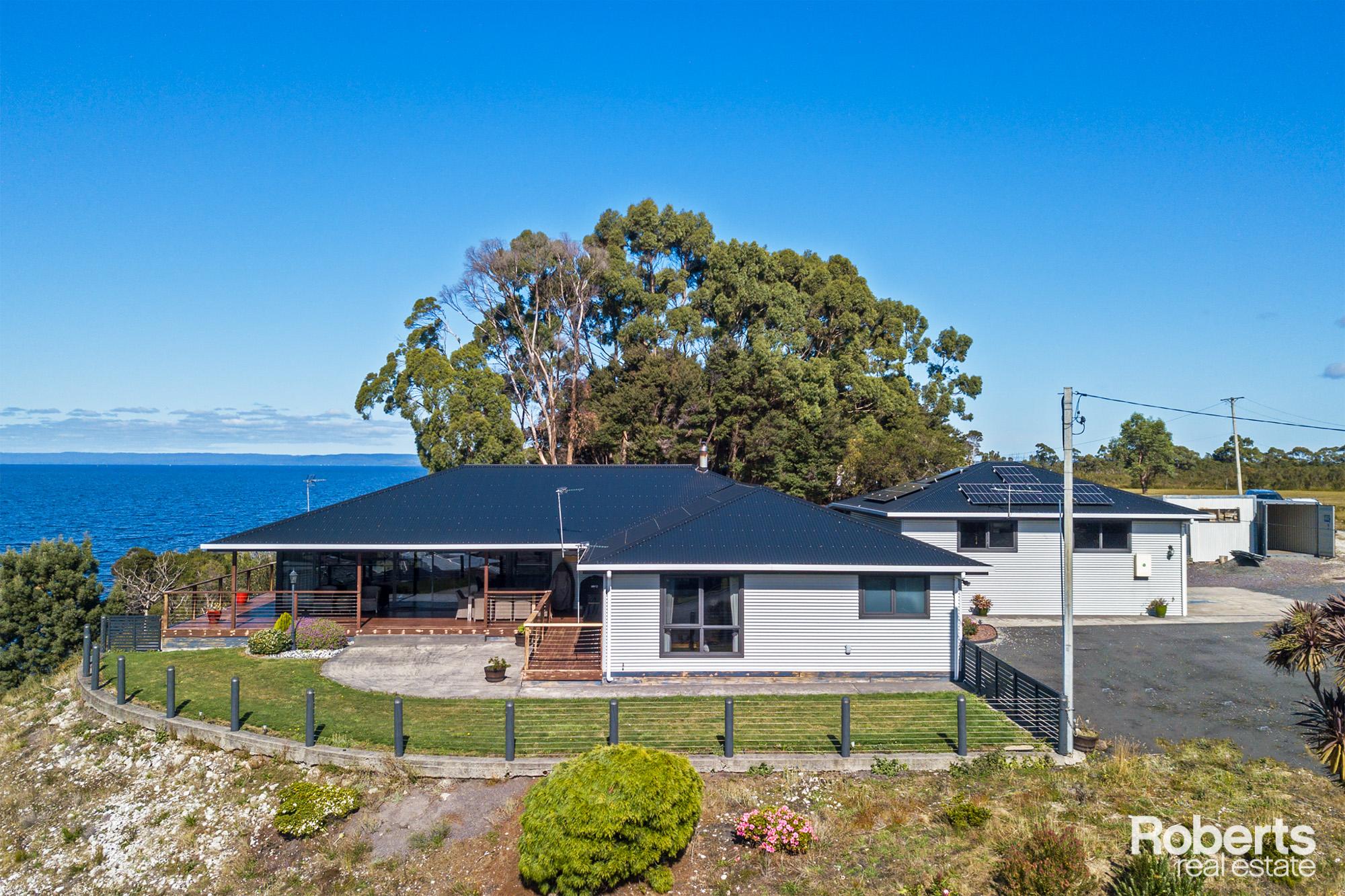 76 LETTES BAY RD, STRAHAN TAS 7468, 0 Kuwarto, 0 Banyo, House