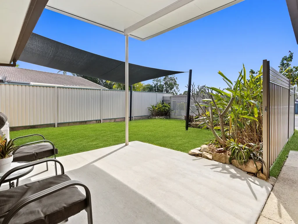Oxenford 3Kwarto Fully Fenced Side Access with 2 Sheds and Yard Space - What More Could you want!