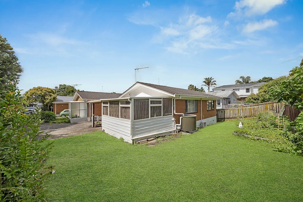 Manurewa 2غرفة نوم Vendor Upsizing—Must Sell at Auction!