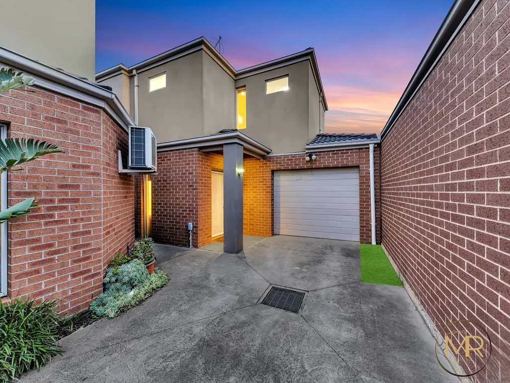 Truganina 3Kwarto Modern, Low-Maintenance Living with No Owners Corporation Fees