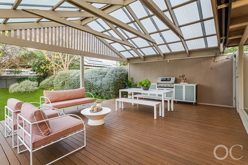 Kingswood 3Habitaciones Open the Door to a Solid Brick Home with Room to Dream and a Bright Future Ahead