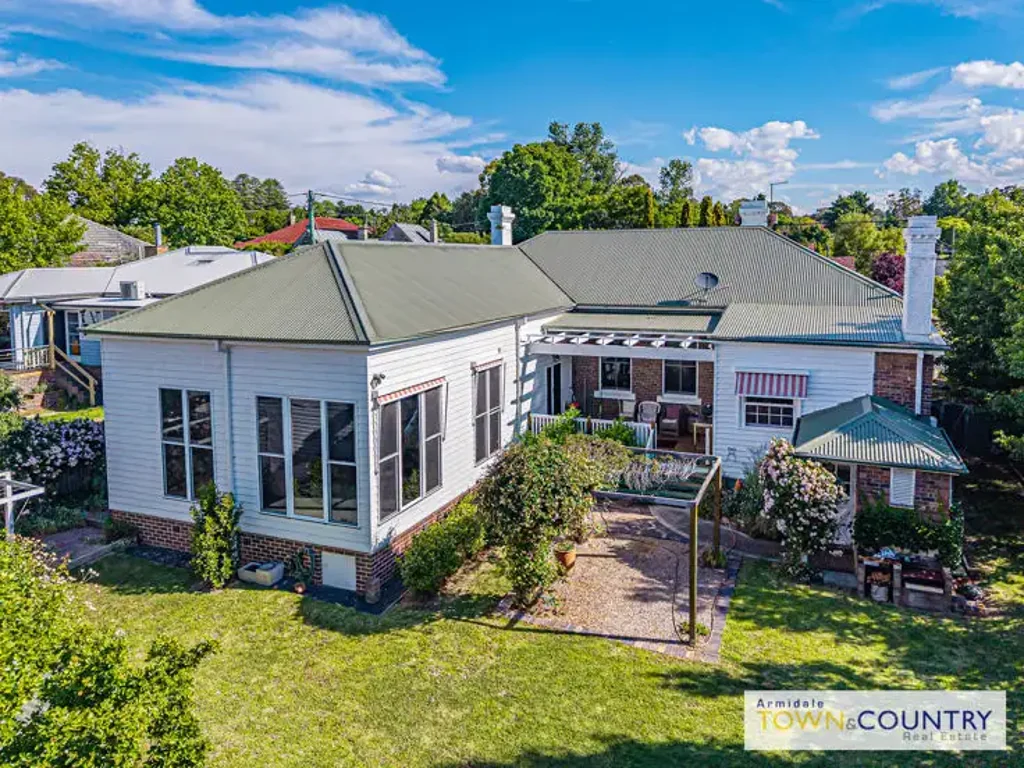 Armidale 4Zimmer 151 Brown Street