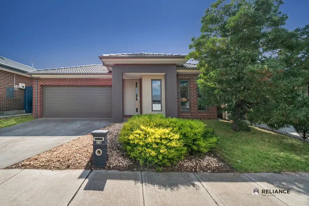 20 Bluff Avenue, Weir Views, VIC 3338