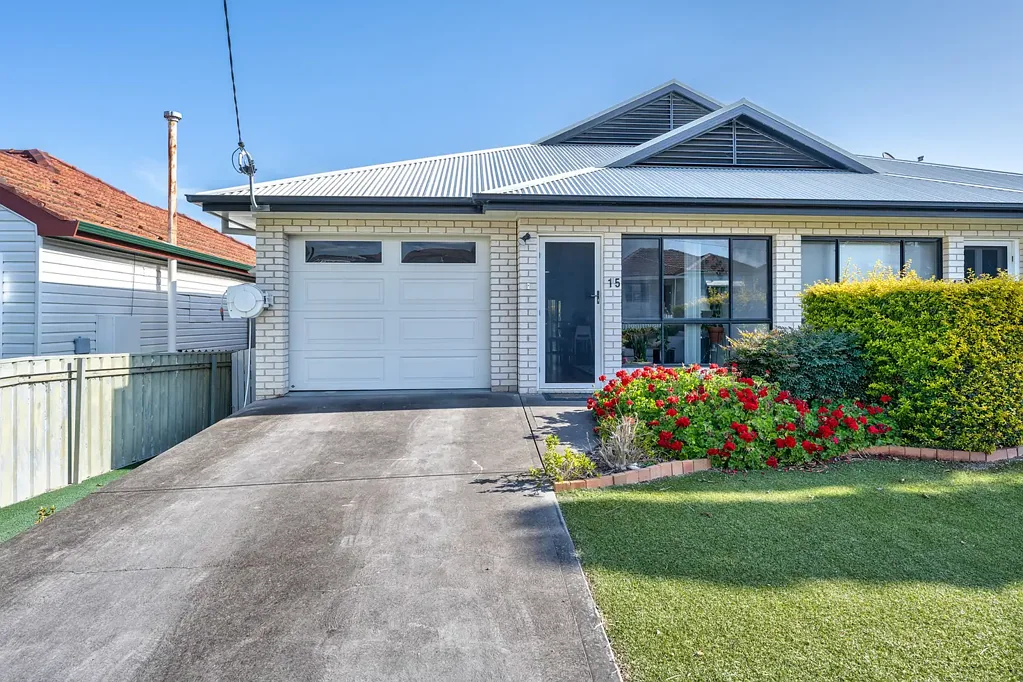 15 Thornton Avenue, Mayfield West, NSW 2304