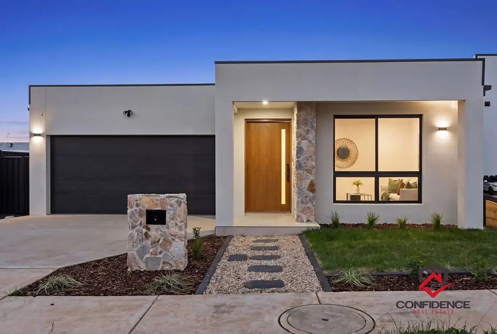 Whitlam 5Zimmer Single Level Living with Valley Views
