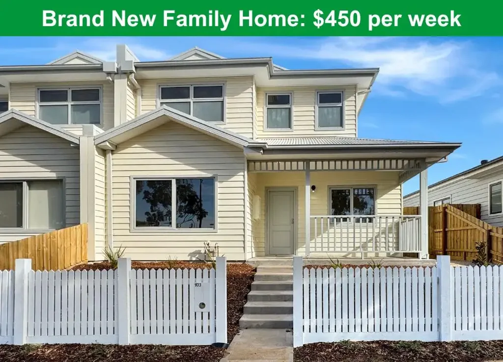 🏡 Brand New 4-Bedroom House in Eynesbury