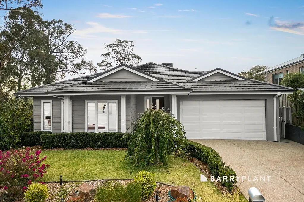 1 Oreti Court, Garfield, VIC 3814