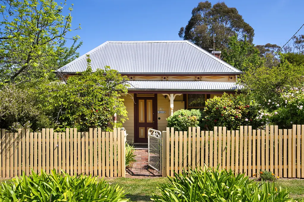36 Castlemaine Road, Maldon, VIC 3463