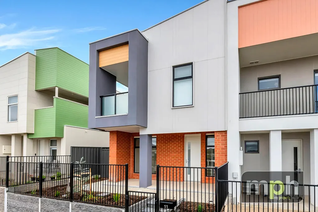 Modern 3 Bedroom Townhouse