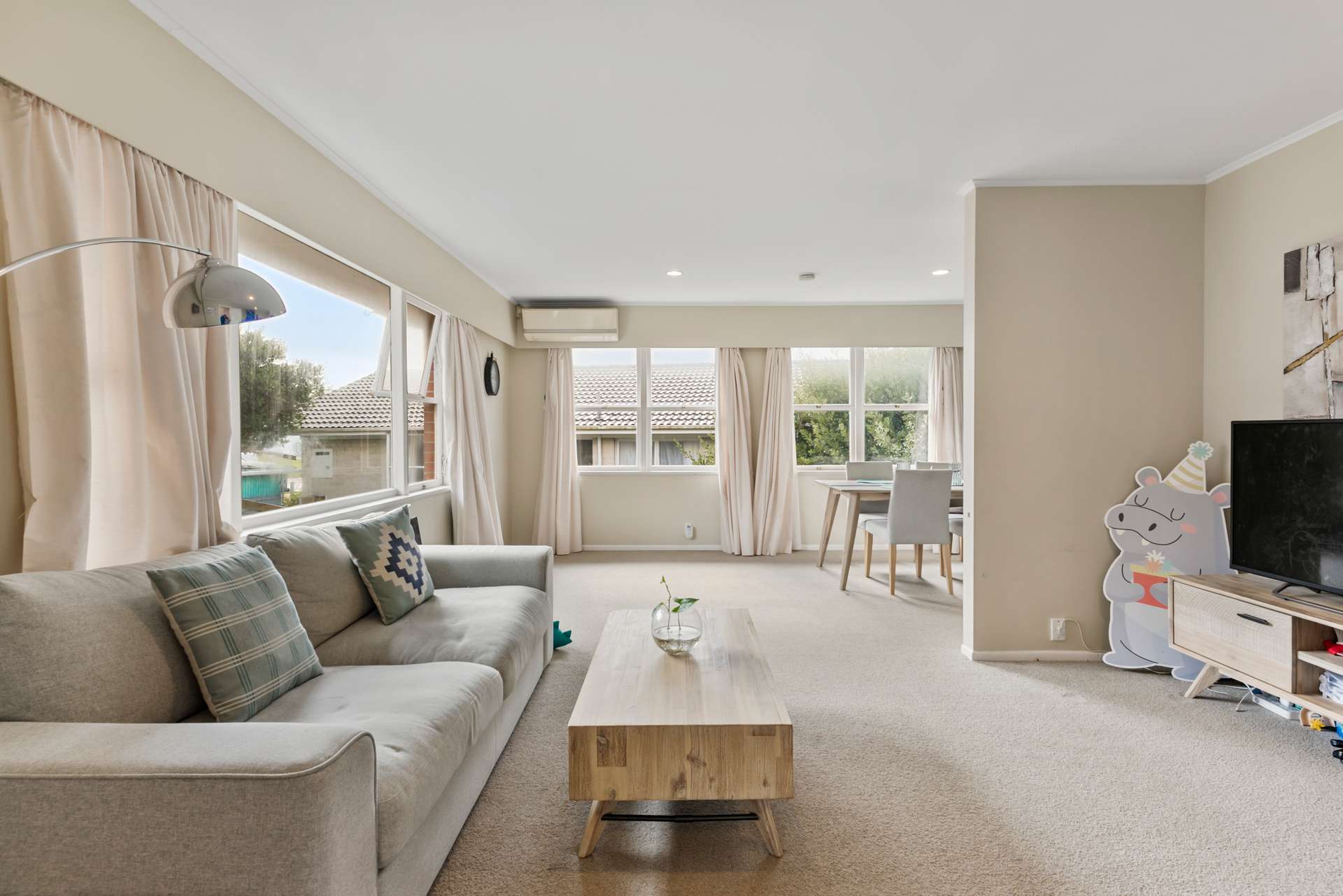 11 Portadown Avenue, Pakuranga Heights, Auckland - Manukau, 4 phòng ngủ, 1 phòng tắm, House