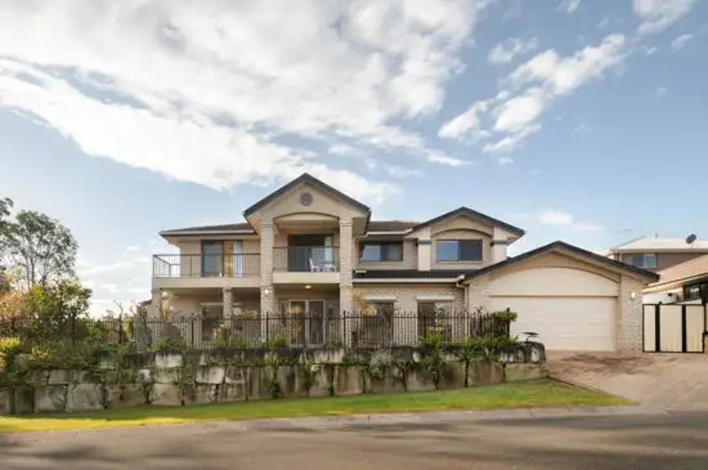 Spacious Family Home in Desirable Drewvale Estate